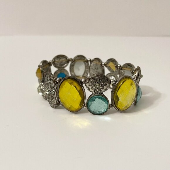 Vintage Elastic Bracelet 8 Inch Long Jewelry - Picture 4 of 16